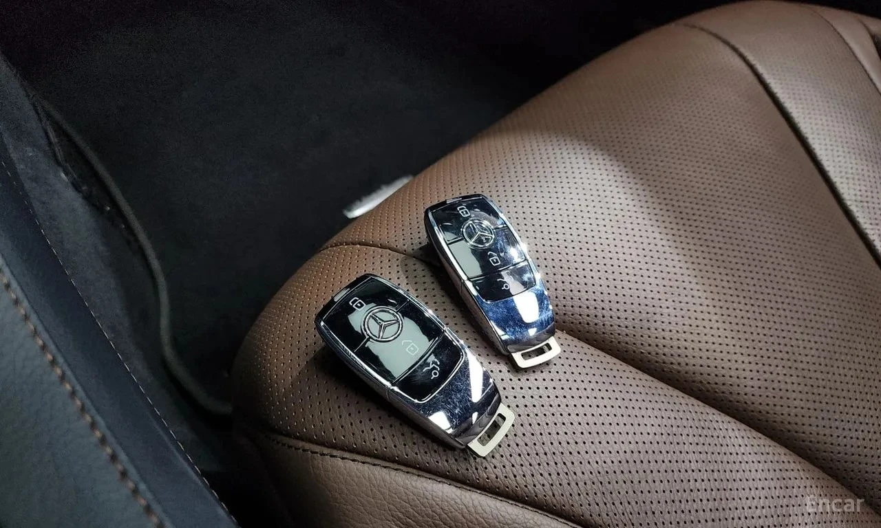 Mercedes-Benz S 350 * S350L * КРАЙНА ЦЕНА ДО БЪЛГАРИЯ, снимка 16 - Автомобили и джипове - 55834433