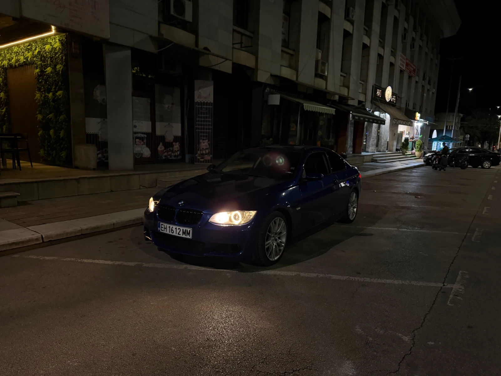 BMW 335, снимка 2 - Автомобили и джипове - 56153969