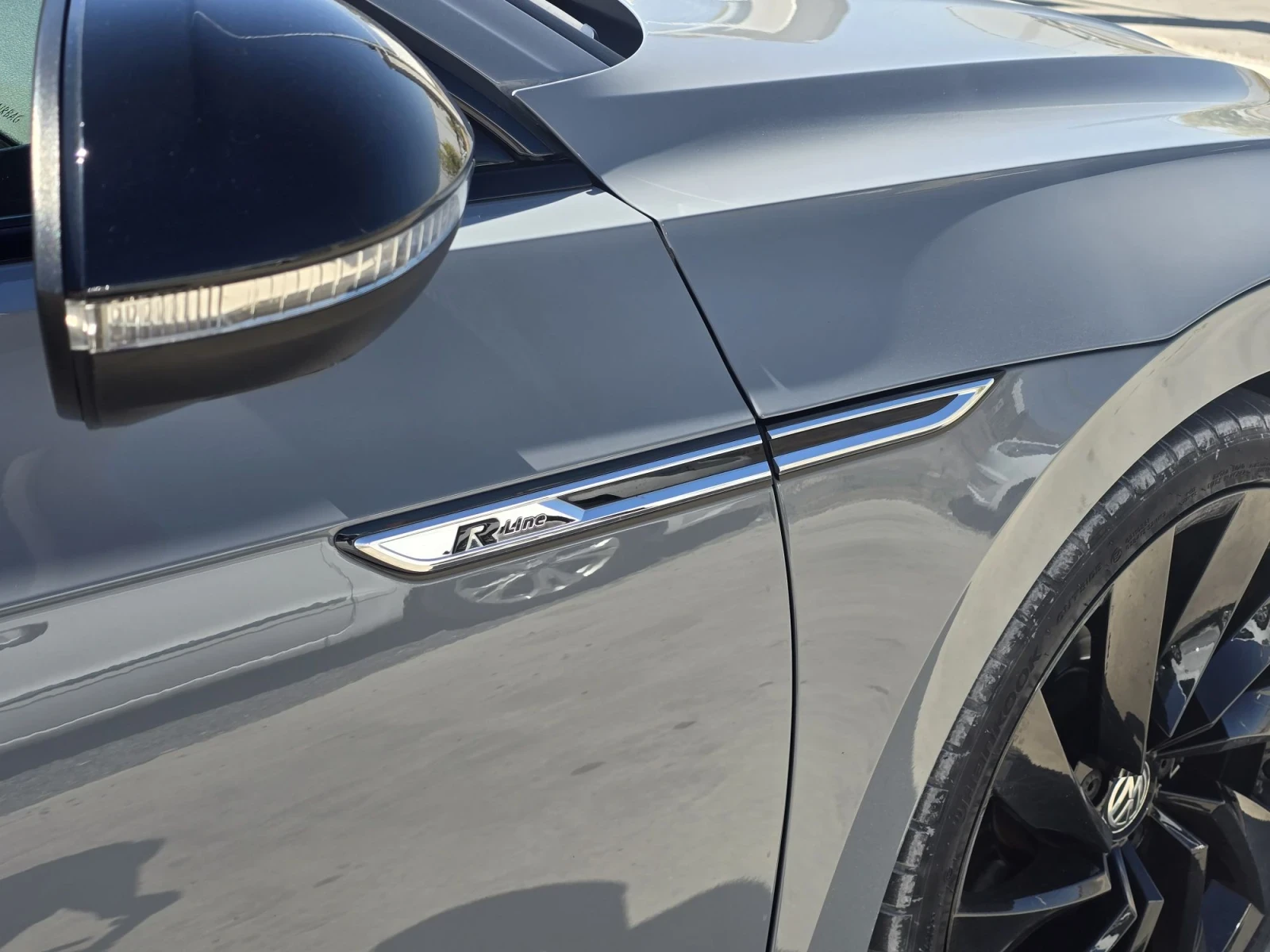 VW Arteon 2.0 TDI Nardo Gray Edition, снимка 5 - Автомобили и джипове - 56109279