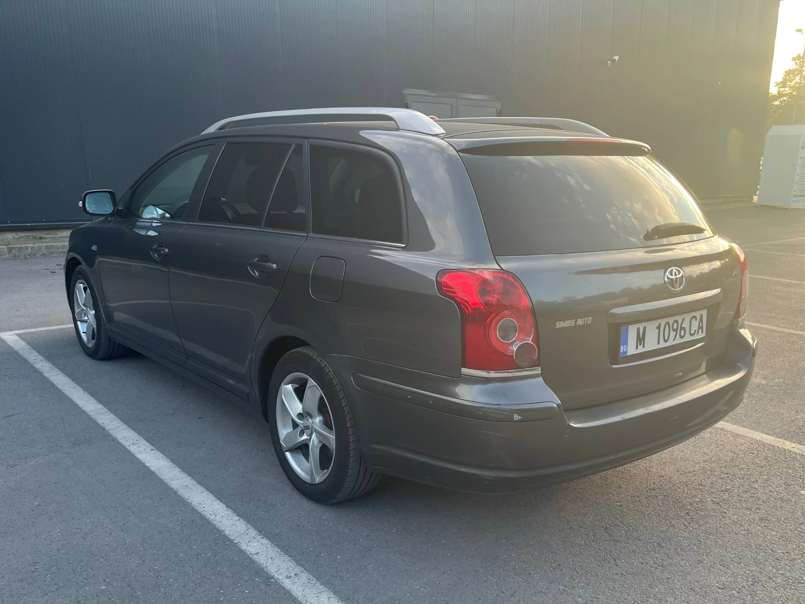 Toyota Avensis D2D, снимка 5 - Автомобили и джипове - 56381017
