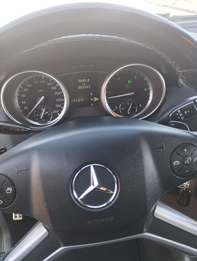 Mercedes-Benz ML 350, снимка 7 - Автомобили и джипове - 48906868