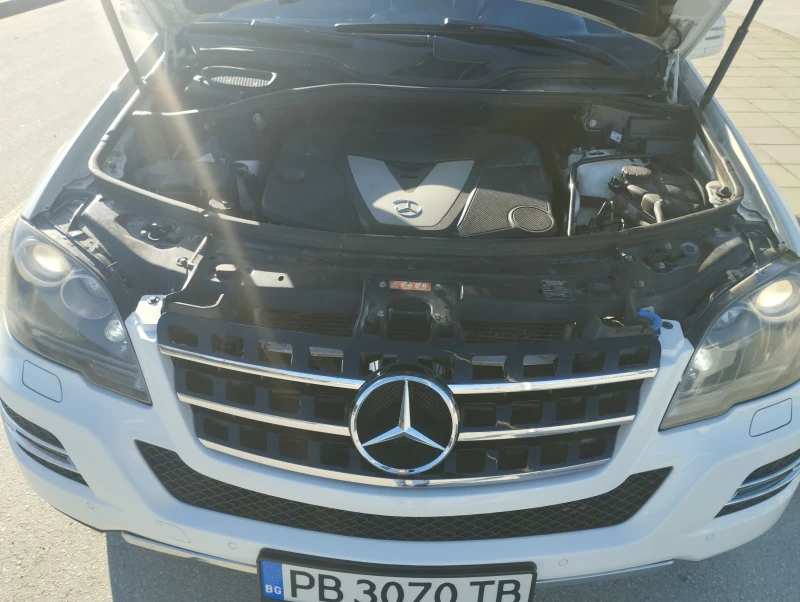 Mercedes-Benz ML 350, снимка 15 - Автомобили и джипове - 48906868