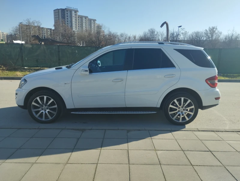 Mercedes-Benz ML 350, снимка 3 - Автомобили и джипове - 48906868