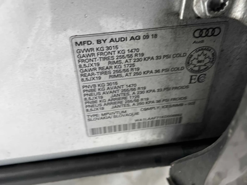 Audi Q7 * Progressiv * CARFAX * БЕЗ ПЪРВОНАЧАЛНА ВНОСКА, снимка 11 - Автомобили и джипове - 52861081