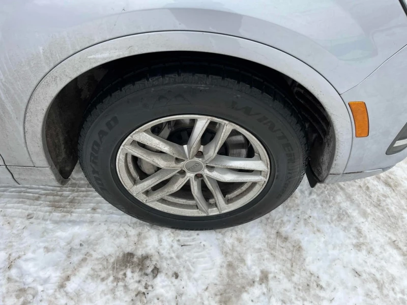 Audi Q7 * Progressiv * CARFAX * БЕЗ ПЪРВОНАЧАЛНА ВНОСКА, снимка 7 - Автомобили и джипове - 52861081