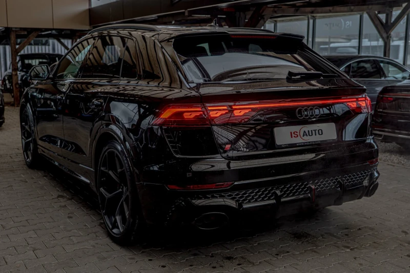 Audi RSQ8 Perf/Bang&Olufsen/Exclusiv/Dist/3D Камера/Пано, снимка 5 - Автомобили и джипове - 53225651