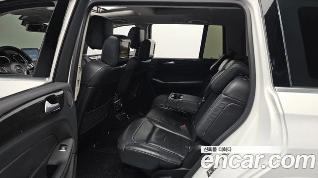 Mercedes-Benz GLS 350, снимка 11 - Автомобили и джипове - 56077588