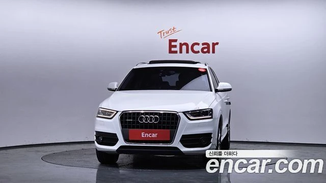 Audi Q3, снимка 3 - Автомобили и джипове - 56082428