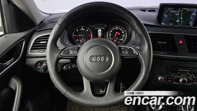Audi Q3, снимка 13 - Автомобили и джипове - 56082428