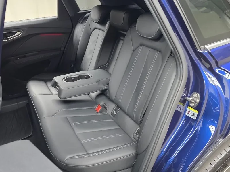 Audi Q4 40 Premium - ���� 30% ����� | Mobile.bg � ����������� 11
