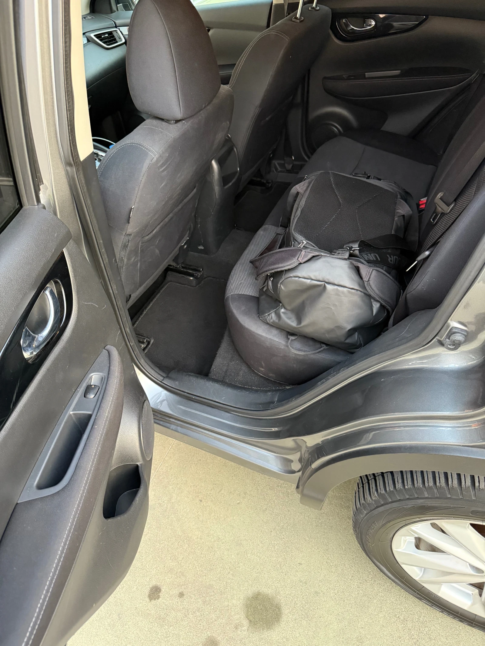 Nissan Qashqai 1.6 DCI, АВТОМАТИК, НАВИГАЦИЯ, КАМЕРА - изображение 9