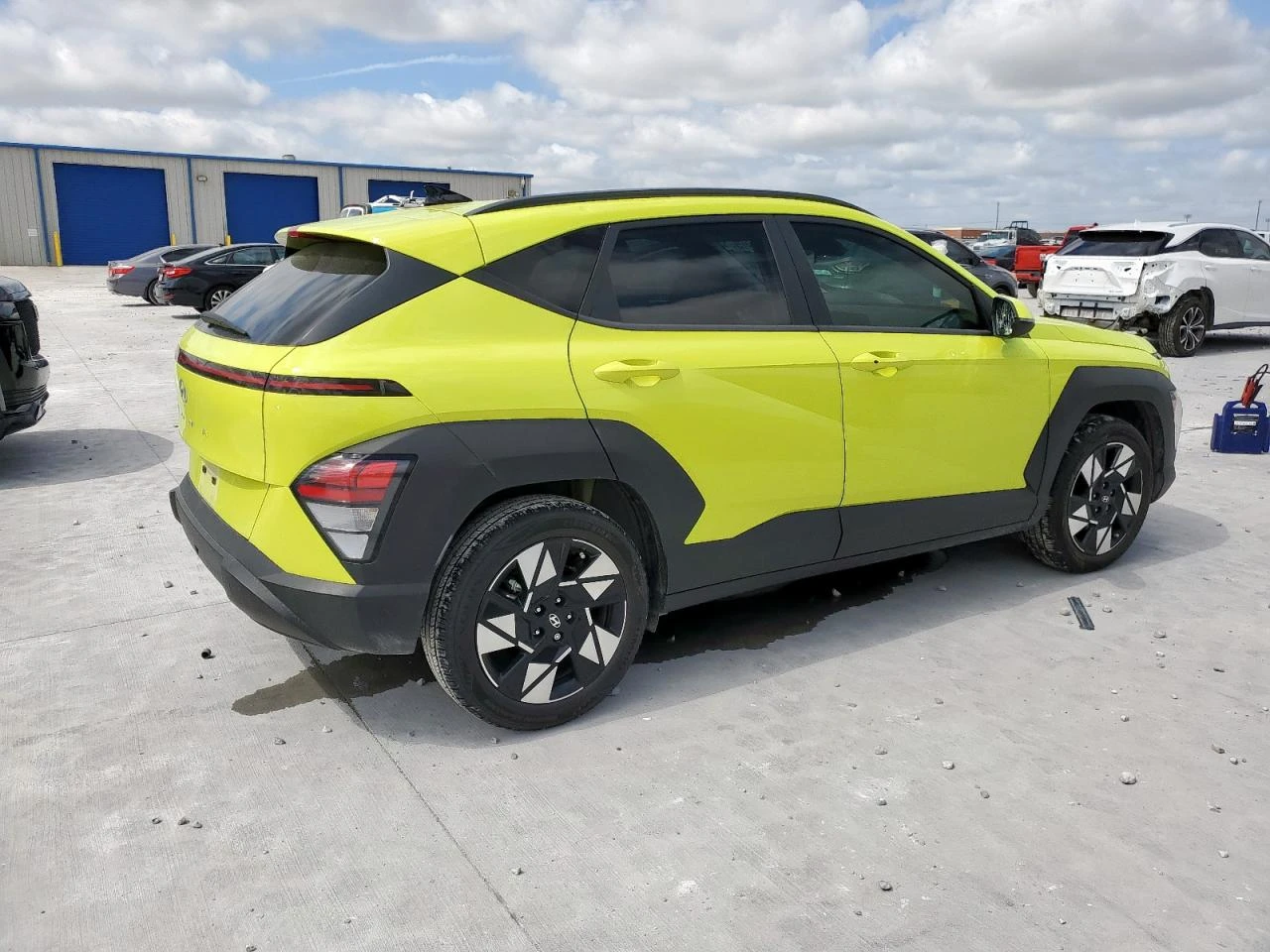 Hyundai Kona  - изображение 4