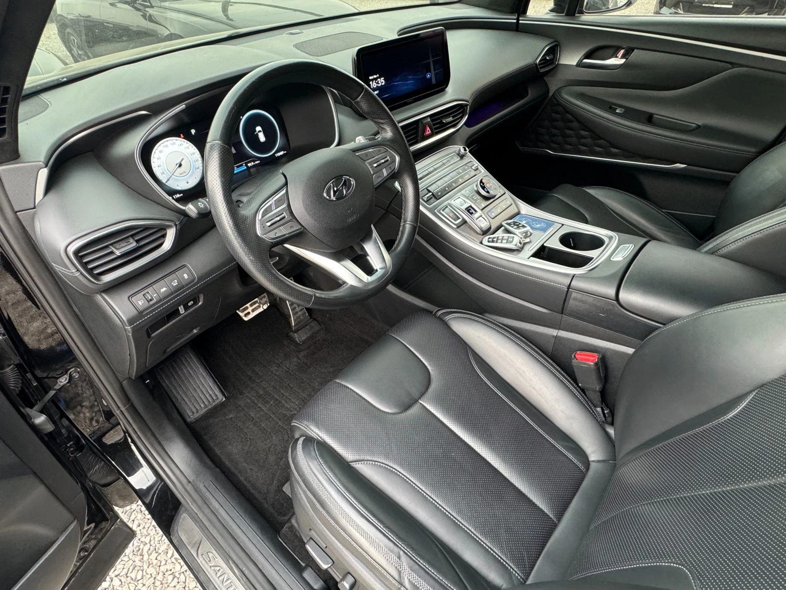 Hyundai Santa fe 2.2 CRDi 4WD/HTRAC ! Calligraphy !, снимка 8 - Автомобили и джипове - 53820300