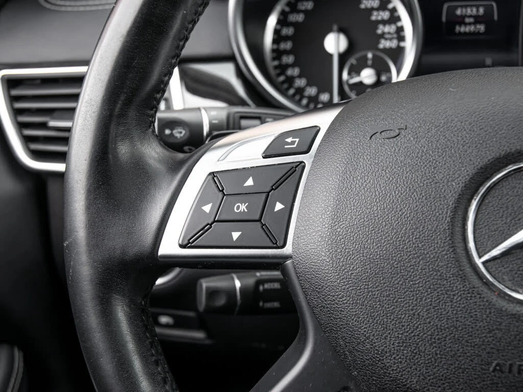 Mercedes-Benz GL 4MATIC/360 VIEW/LANE DEPARTURE/DRIVER ASSIST, снимка 15 - Автомобили и джипове - 54555267