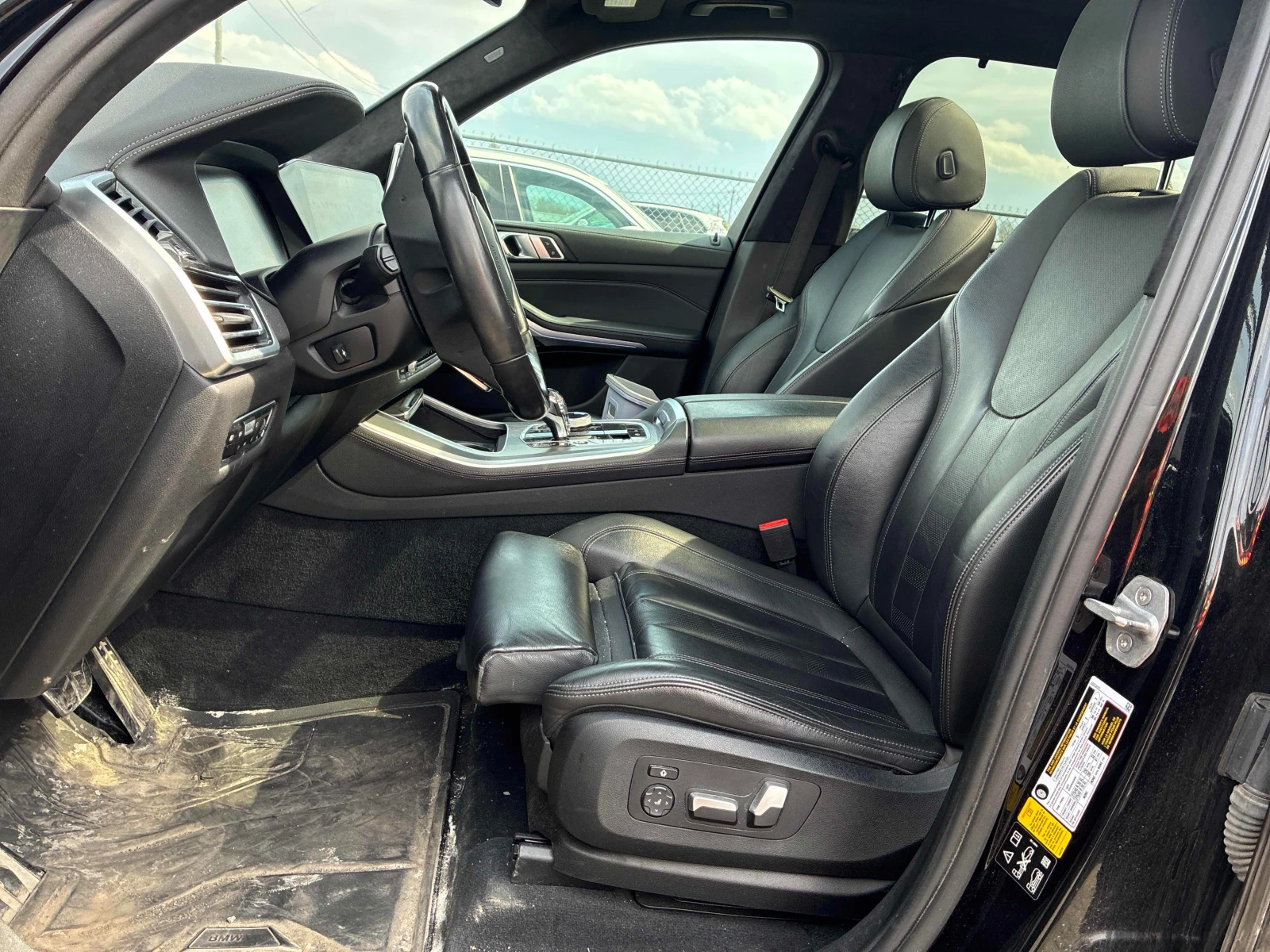 BMW X5 xDrive40i * CARFAX * АВТО КРЕДИТ * Цена до БГ * , снимка 8 - Автомобили и джипове - 54556513