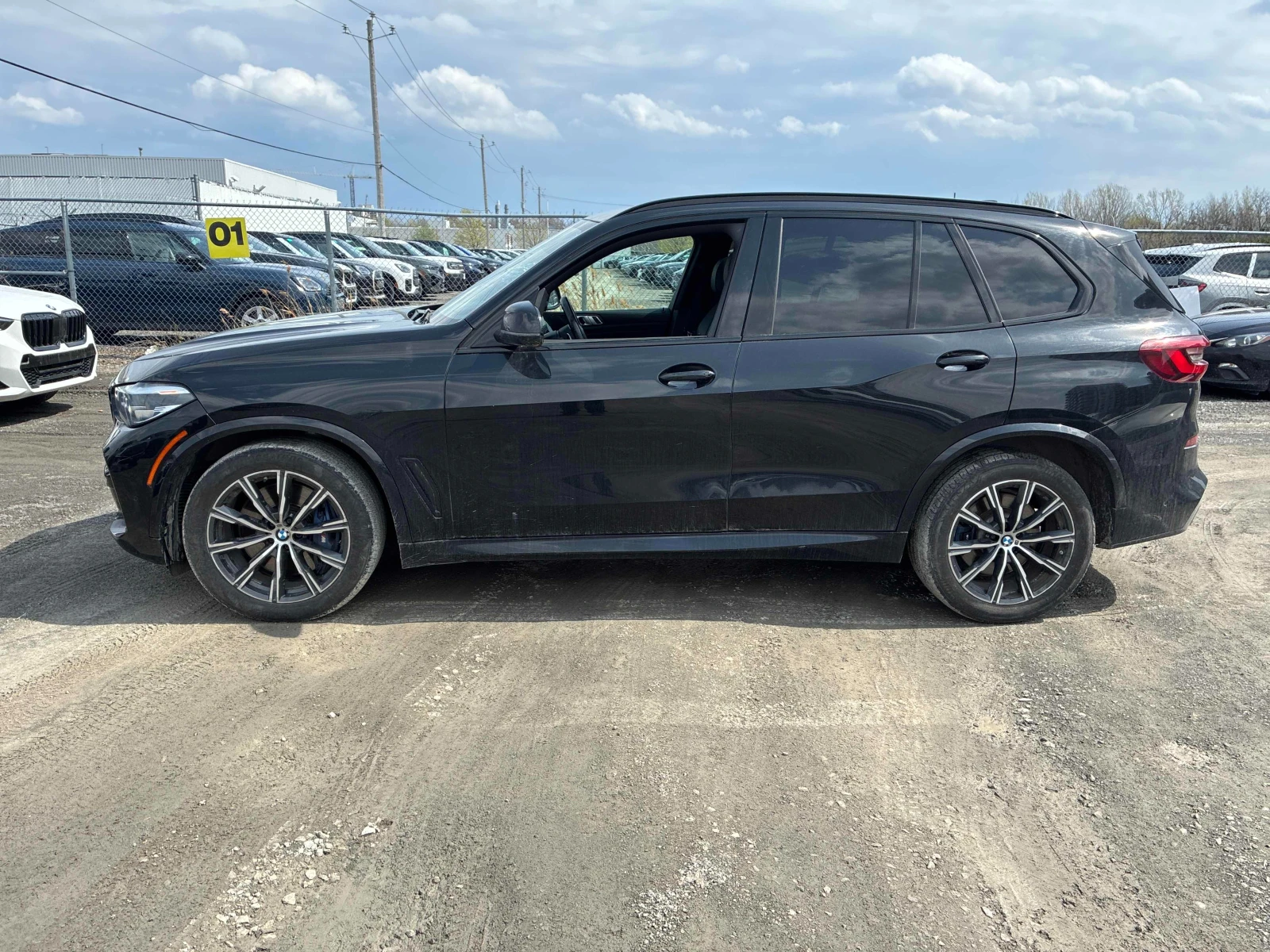 BMW X5 xDrive40i * CARFAX * АВТО КРЕДИТ * Цена до БГ * , снимка 3 - Автомобили и джипове - 54556513