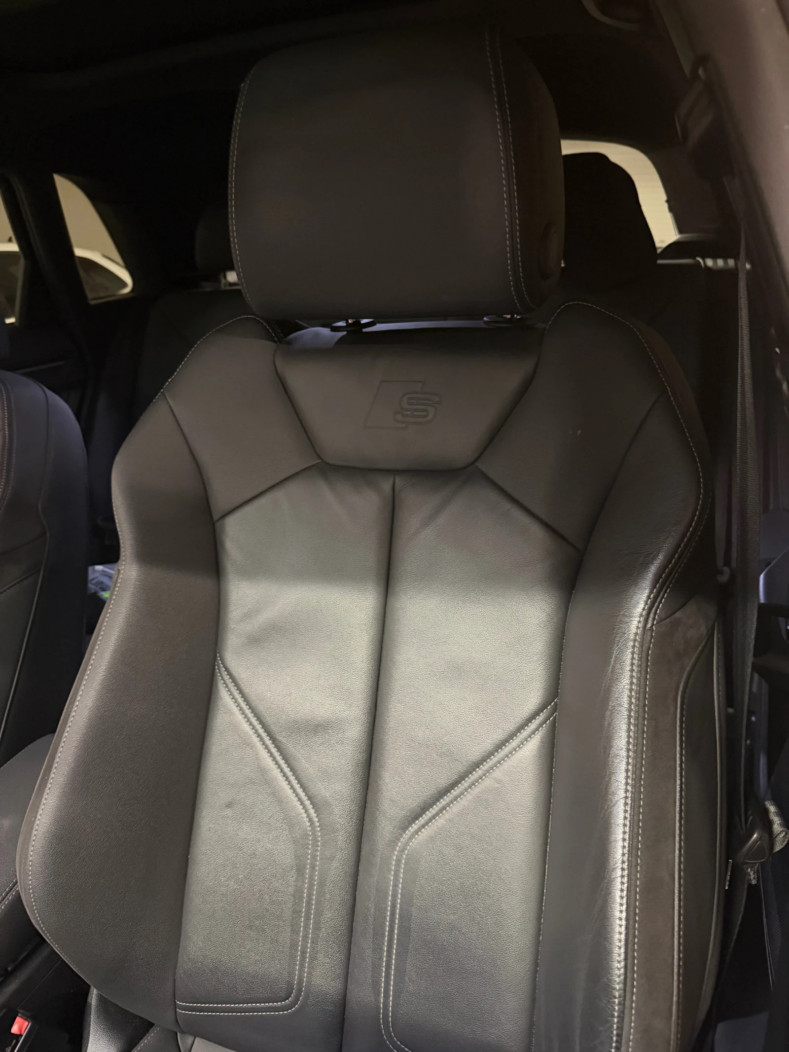 Audi Q3 45TFSI Quattro S-line Virtual Black Optic, снимка 10 - Автомобили и джипове - 54610605