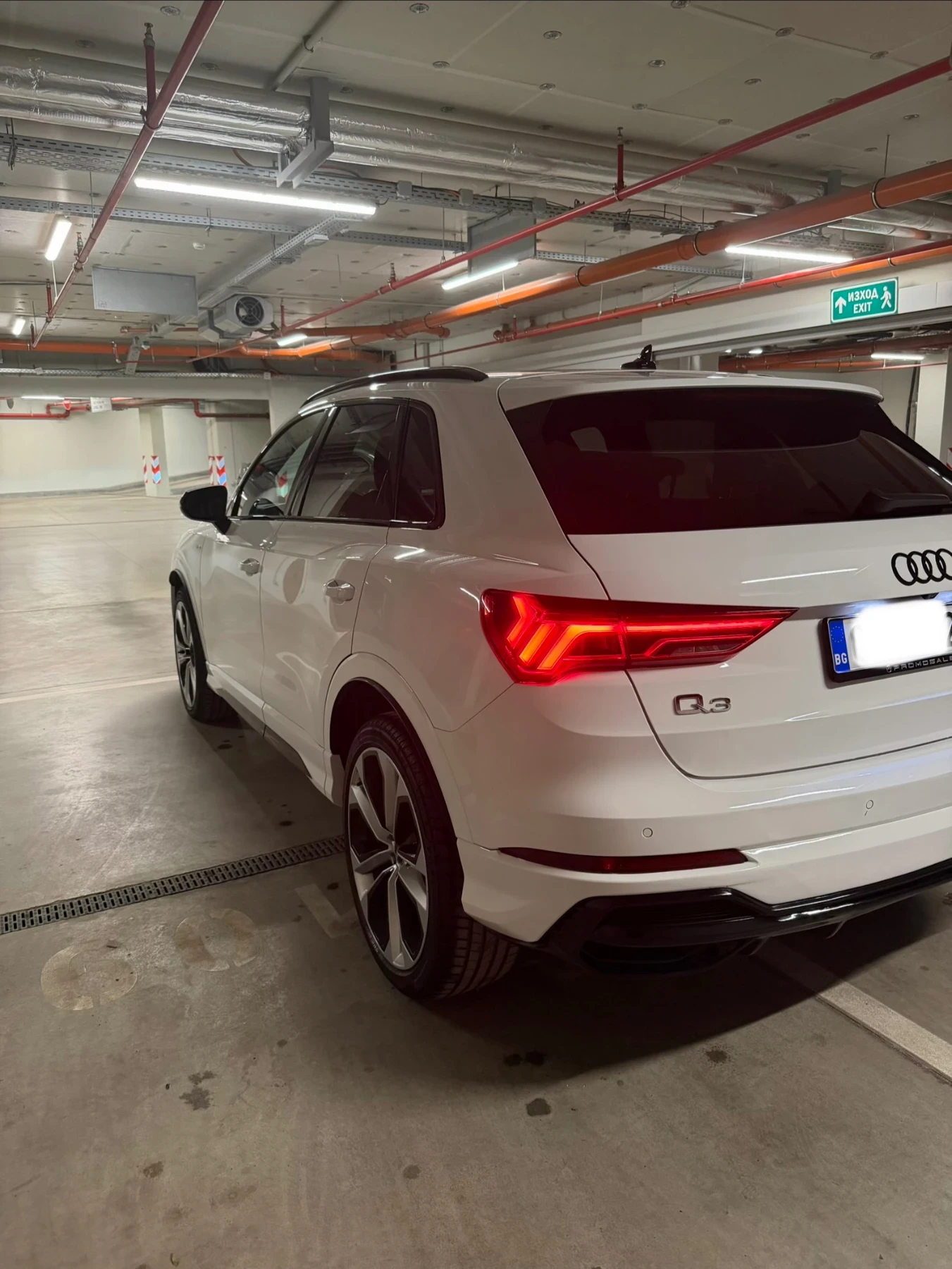 Audi Q3 45TFSI Quattro S-line Virtual Black Optic, снимка 3 - Автомобили и джипове - 54610605