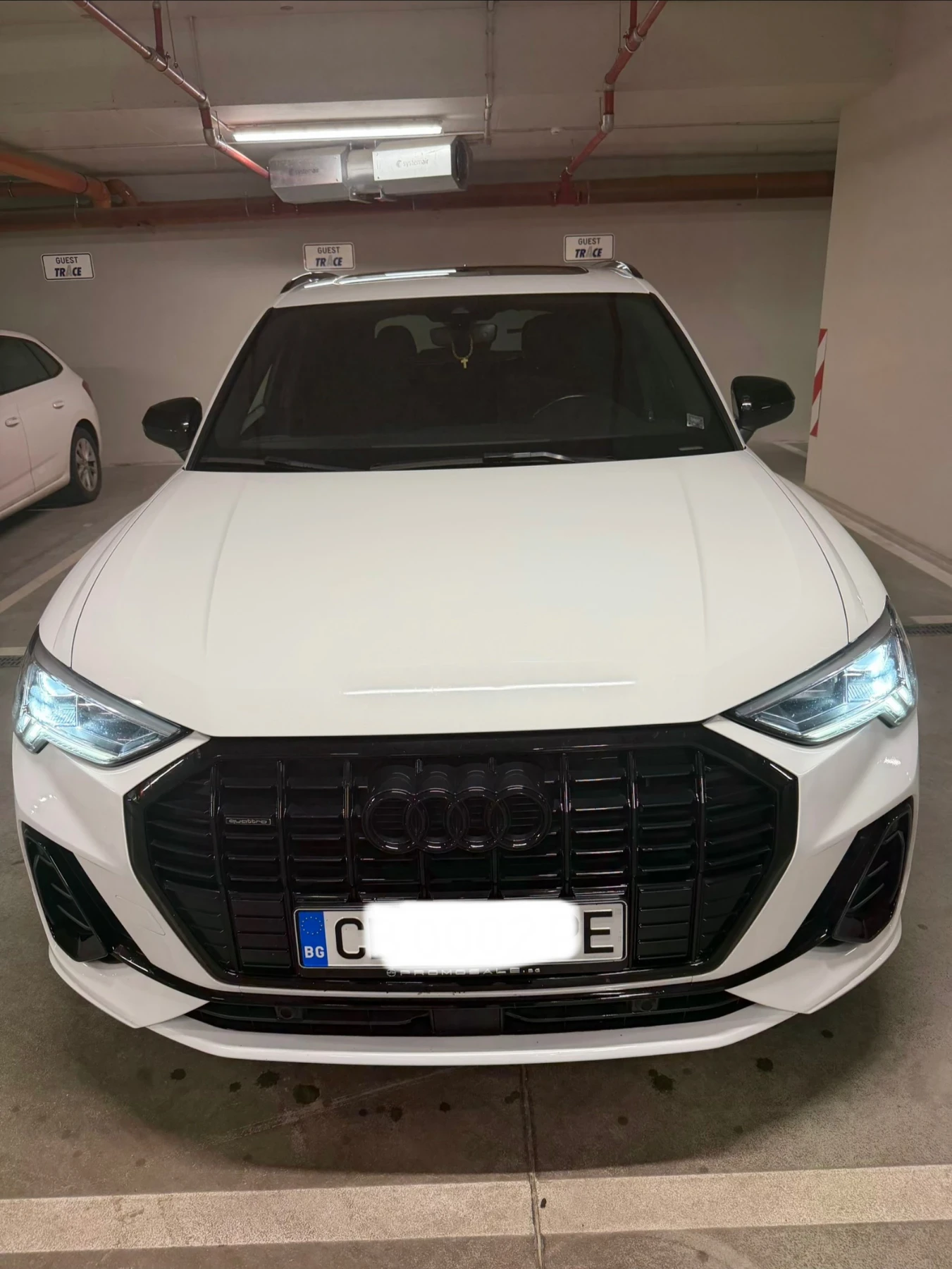 Audi Q3 45TFSI Quattro S-line Virtual Black Optic