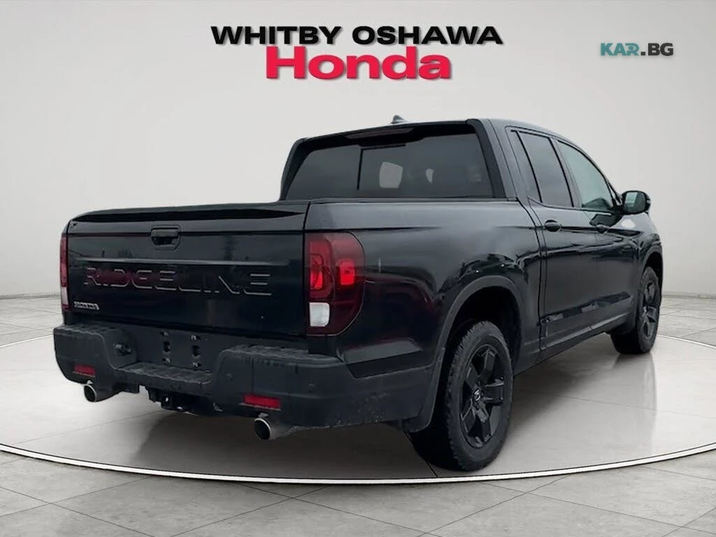 Honda Ridgeline Black Edition * AWD * АвтоКредит* (ЦЕНА ДО БГ), снимка 4 - Автомобили и джипове - 54642850