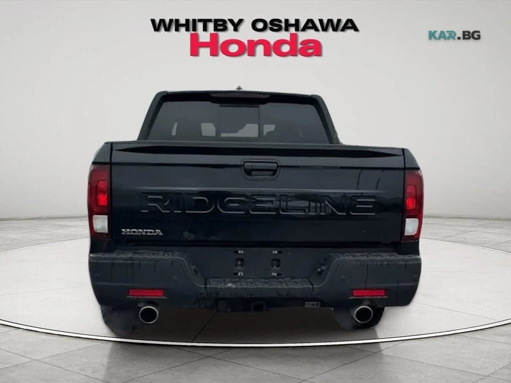 Honda Ridgeline Black Edition * AWD * АвтоКредит* (ЦЕНА ДО БГ), снимка 3 - Автомобили и джипове - 54642850