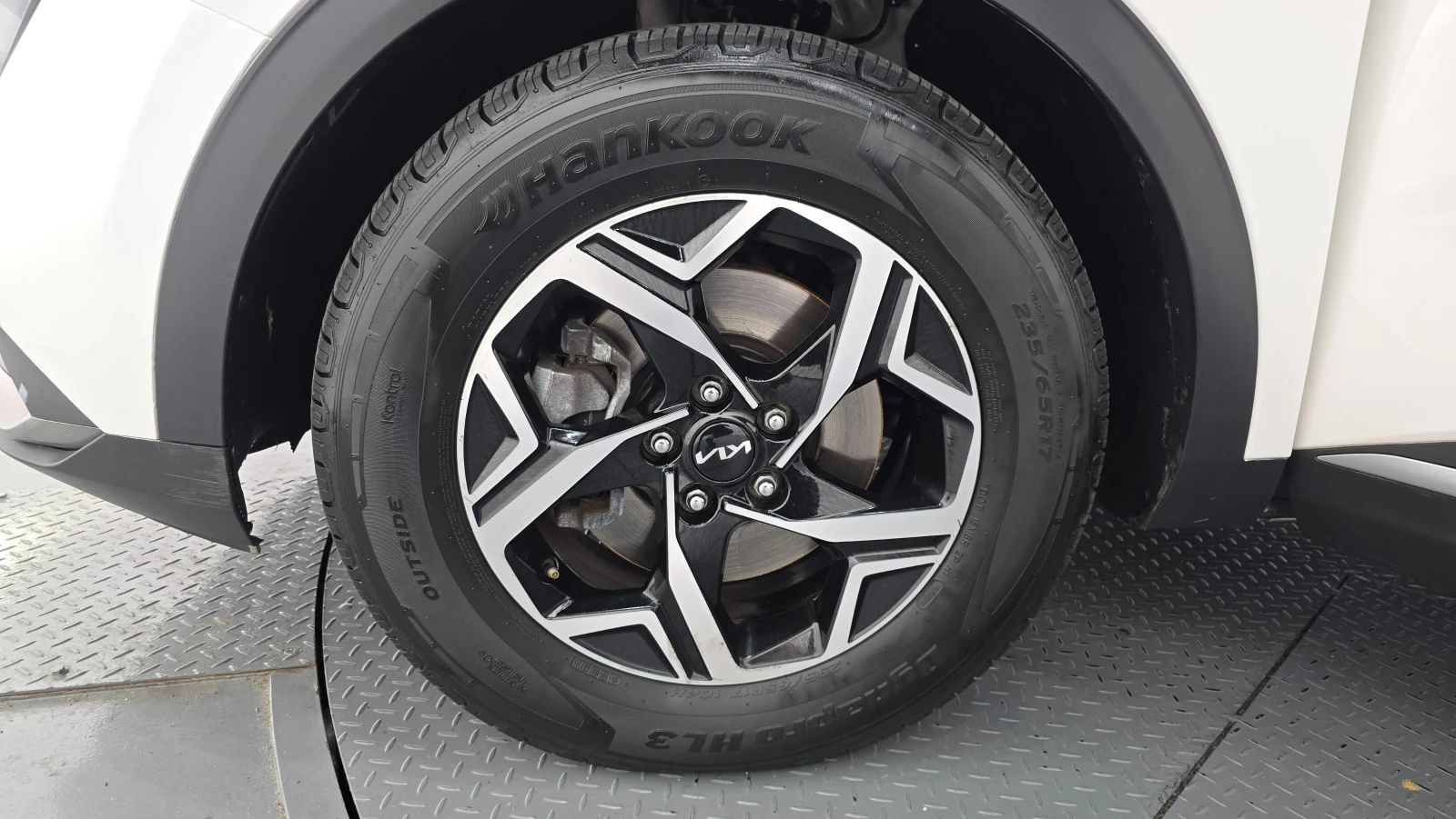 Kia Sportage 1.6 Turbo* Trendy* DISTRONIC* ПОДГРЕВ* КАМЕРА* , снимка 5 - Автомобили и джипове - 54881834