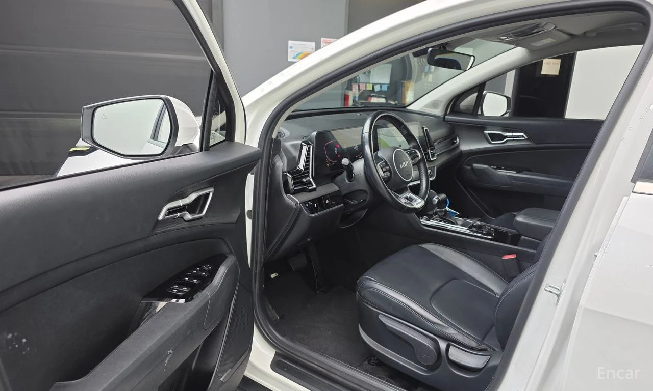 Kia Sportage 1.6 Turbo* Trendy* DISTRONIC* ПОДГРЕВ* КАМЕРА* , снимка 6 - Автомобили и джипове - 54881834