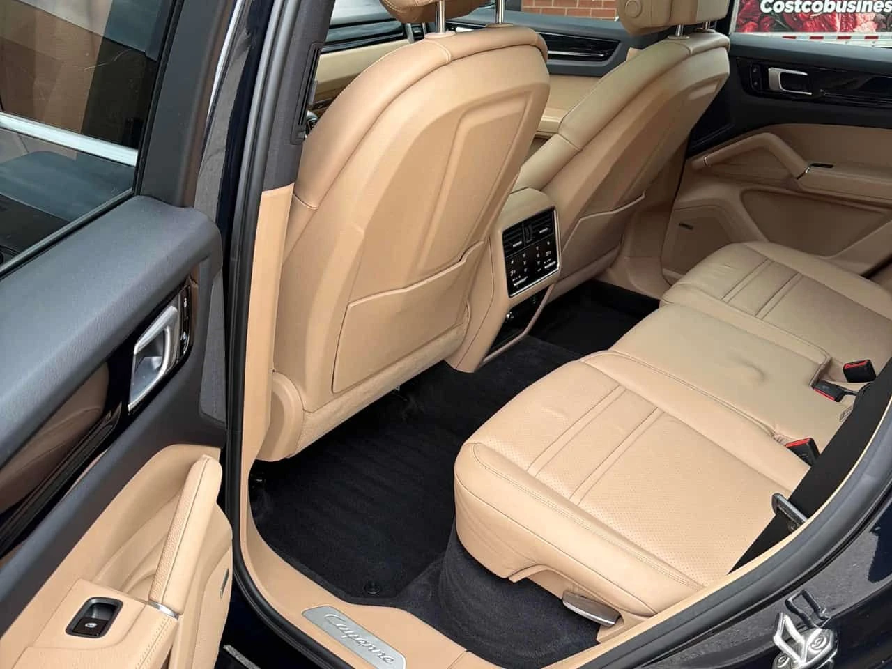 Porsche Cayenne S  CARFAX, снимка 17 - Автомобили и джипове - 54892613