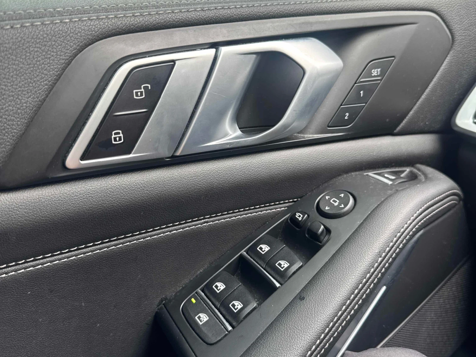 BMW X5 SWAROVSKI * ПОДГРЕВ * ПАНОРАМА * 360CAM, снимка 10 - Автомобили и джипове - 55071545