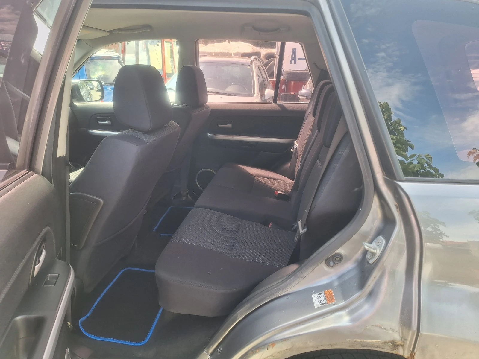 Suzuki Grand vitara 1.9DDIS, снимка 8 - Автомобили и джипове - 55222532