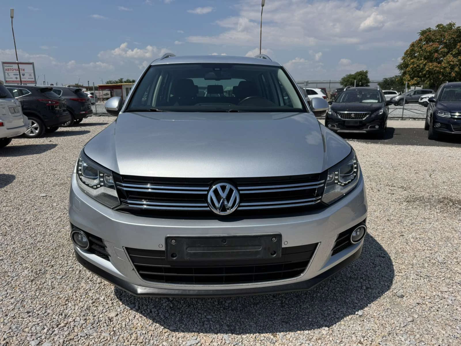 VW Tiguan 2.0TDI 4MOTION, снимка 2 - Автомобили и джипове - 55586799