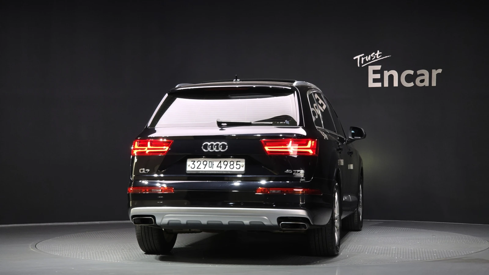 Audi Q7 45 TFSI quattro* ЕЛ. БАГАЖНИК* ЛЮК* КРАЙНА ЦЕНА, снимка 4 - Автомобили и джипове - 55593549