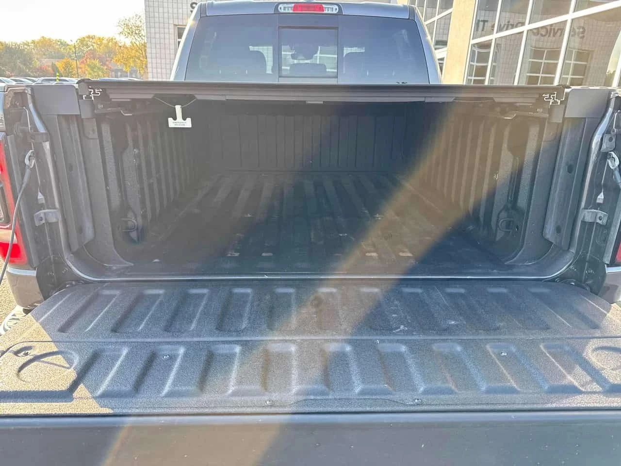 Dodge RAM 1500, снимка 13 - Автомобили и джипове - 56739794
