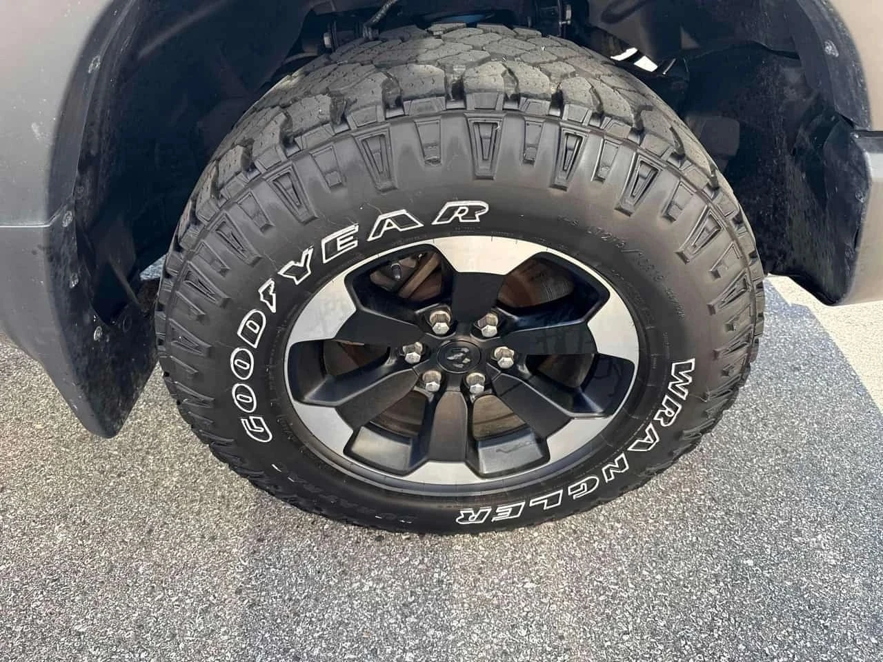 Dodge RAM 1500, снимка 7 - Автомобили и джипове - 56739794