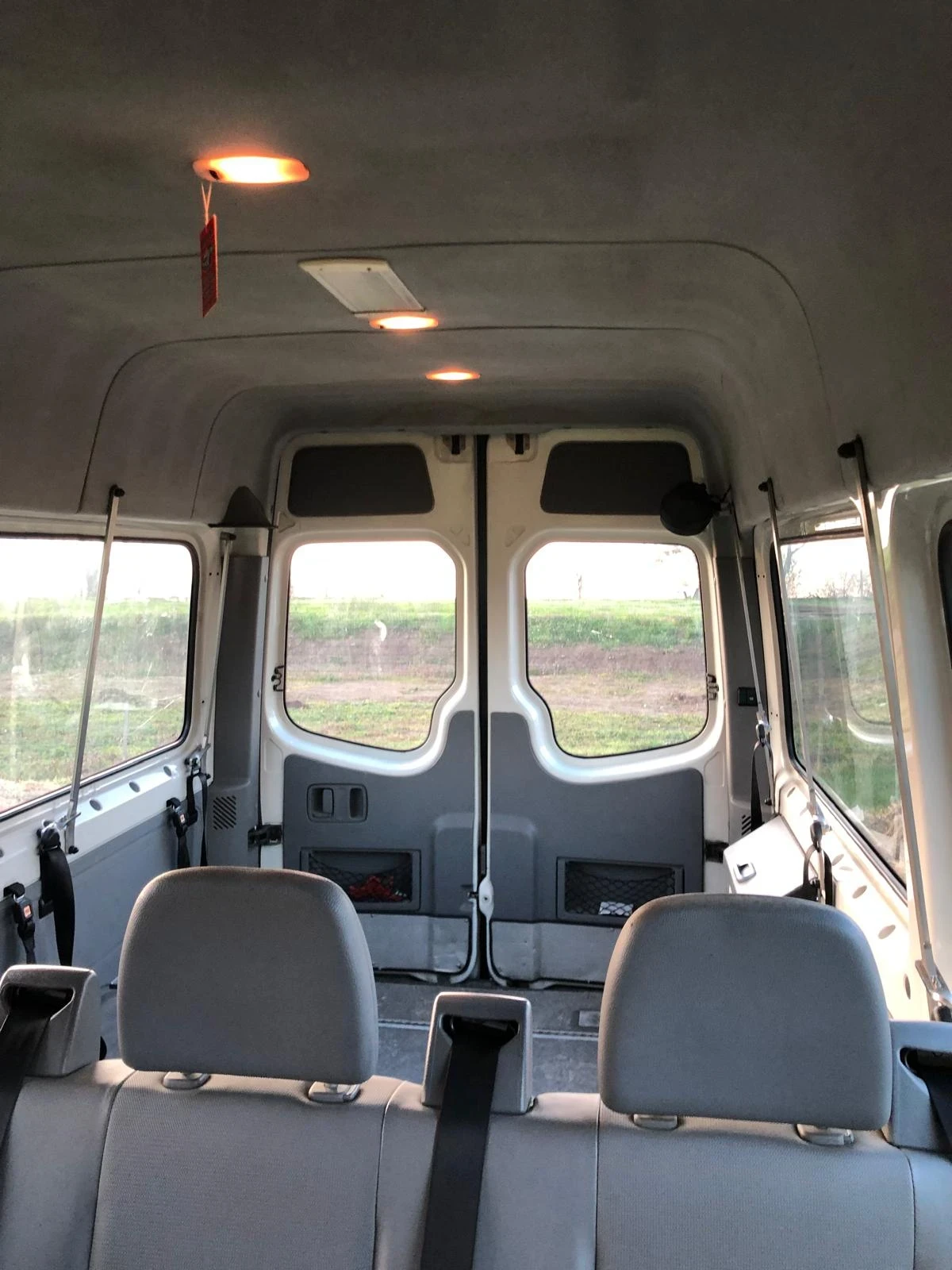 VW Crafter, снимка 14 - Бусове и автобуси - 54693232