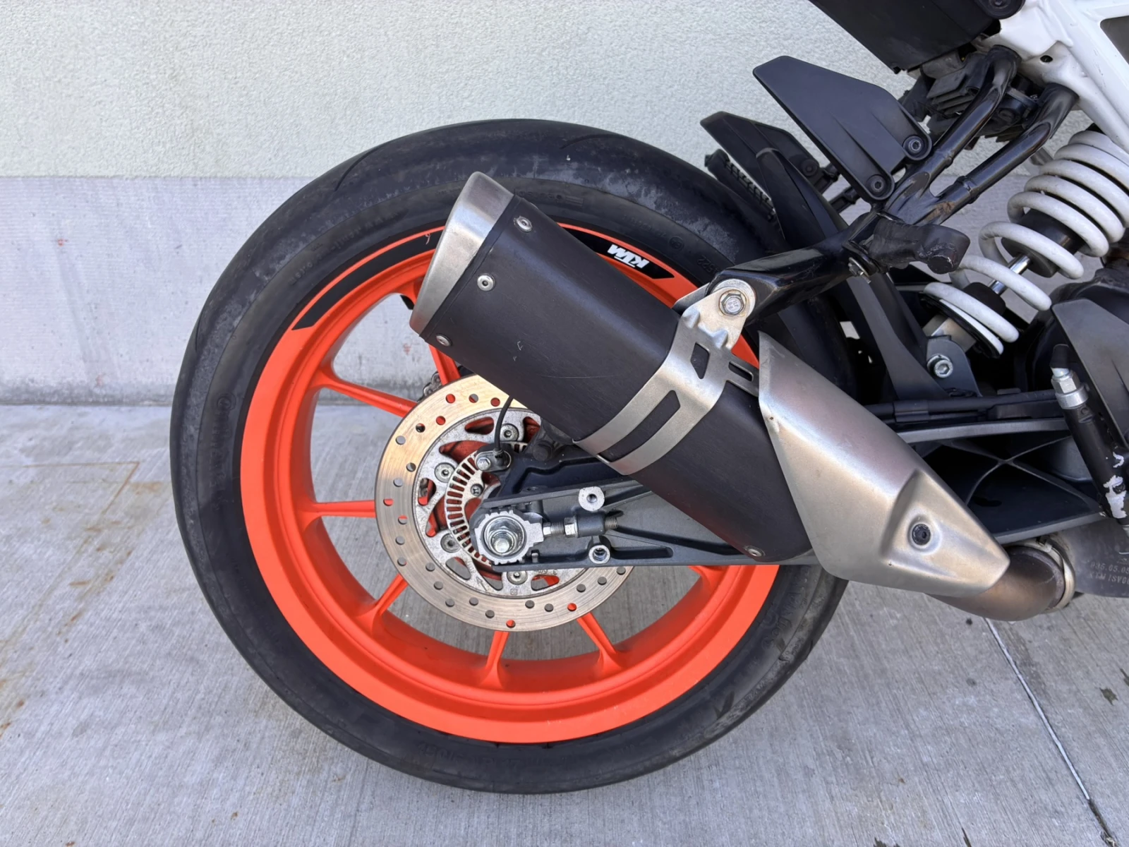 Ktm Duke 390-A2 35 Kw, снимка 11 - Мотоциклети и мототехника - 56072666