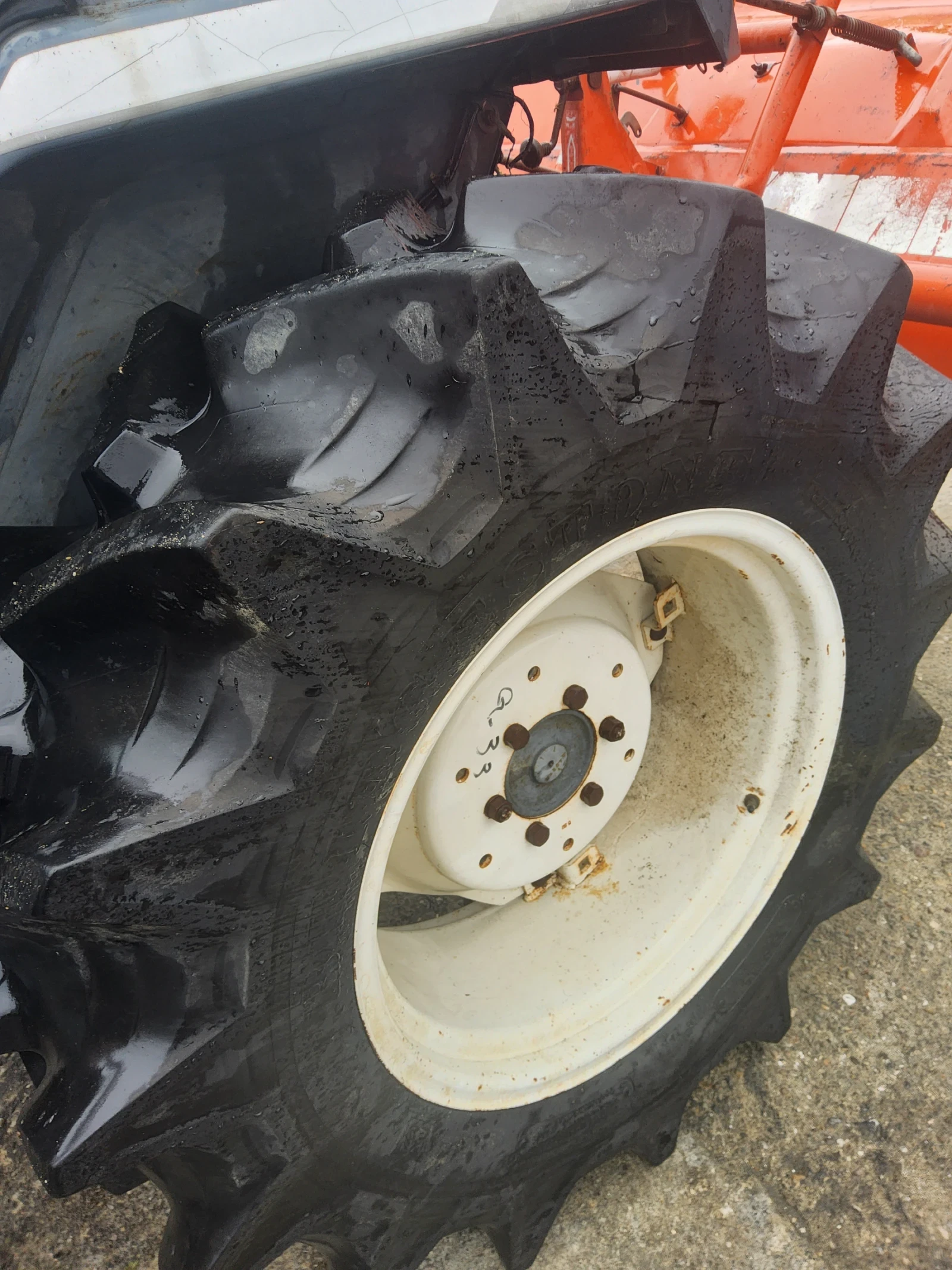 Трактор Kubota GL 33 Hi-speed, снимка 7 - Селскостопанска техника - 55929945