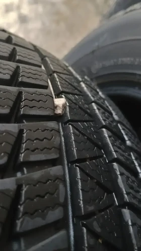 Гуми Зимни 165/70R13, снимка 2