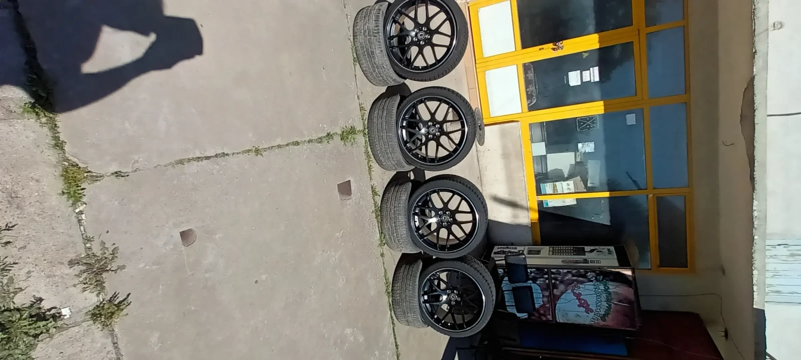 Гуми с джанти Pirelli 285/30R20