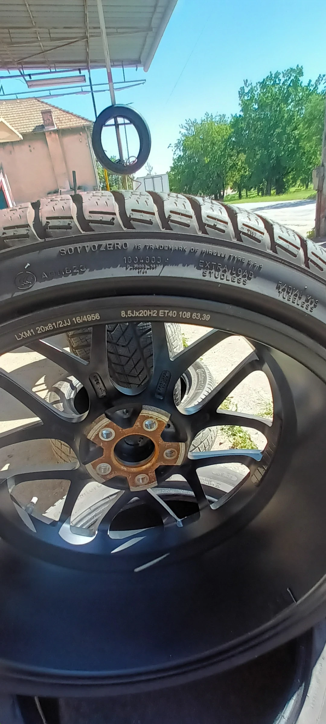 Гуми с джанти Pirelli 285/30R20, снимка 6 - Гуми и джанти - 54750943