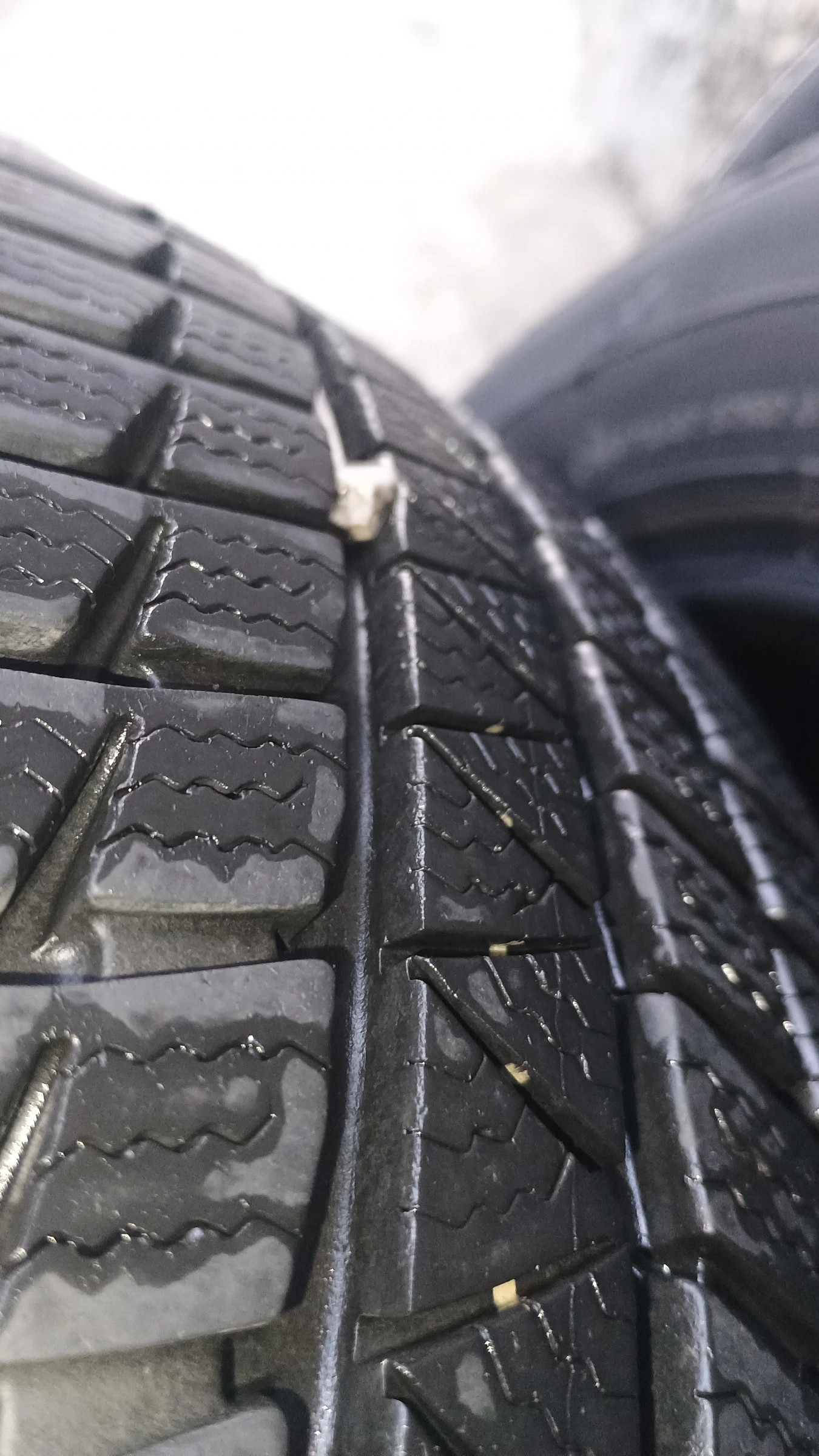 Гуми Зимни 165/70R13
