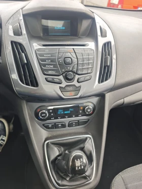 Ford Tourneo Connect ЗА  ПРЕВОЗ НА ХОРА С ОГРАНИЧЕНА МОБИЛНОСТ, снимка 17