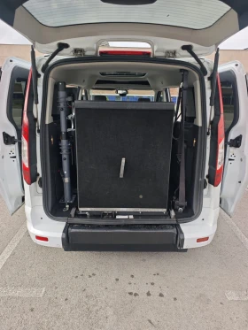 Ford Tourneo Connect ЗА  ПРЕВОЗ НА ХОРА С ОГРАНИЧЕНА МОБИЛНОСТ, снимка 14