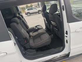 Ford Tourneo Connect ЗА  ПРЕВОЗ НА ХОРА С ОГРАНИЧЕНА МОБИЛНОСТ, снимка 11
