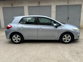 Toyota Auris 1.8i* Hiibrid* Navi* Face Lift, снимка 9