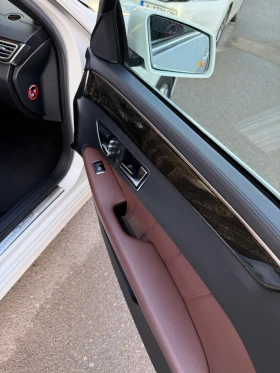Mercedes-Benz E 250, снимка 13