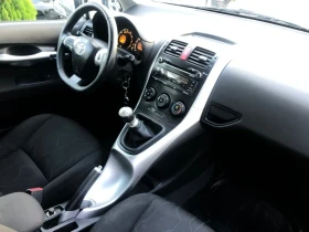 Toyota Auris Aurys, снимка 9