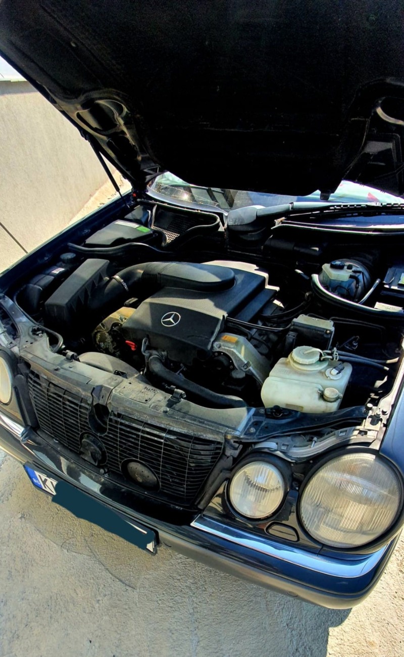 Mercedes-Benz E 420, снимка 9 - Автомобили и джипове - 46356453