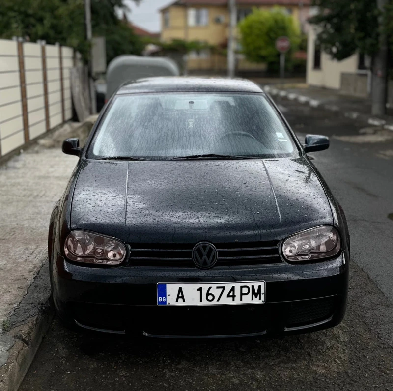 VW Golf, снимка 1 - Автомобили и джипове - 47154588