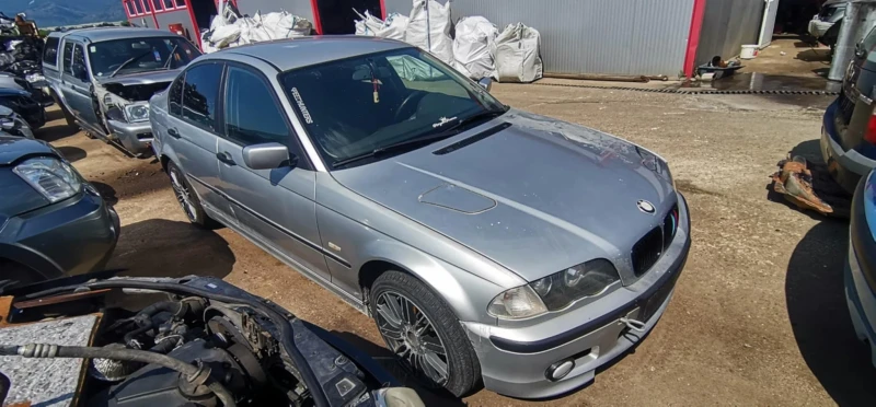 BMW 320 2.0, снимка 2 - Автомобили и джипове - 50851178